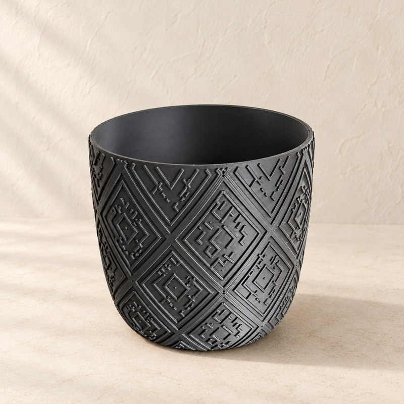 Kasai Weave Tessera Planter, studio presentation