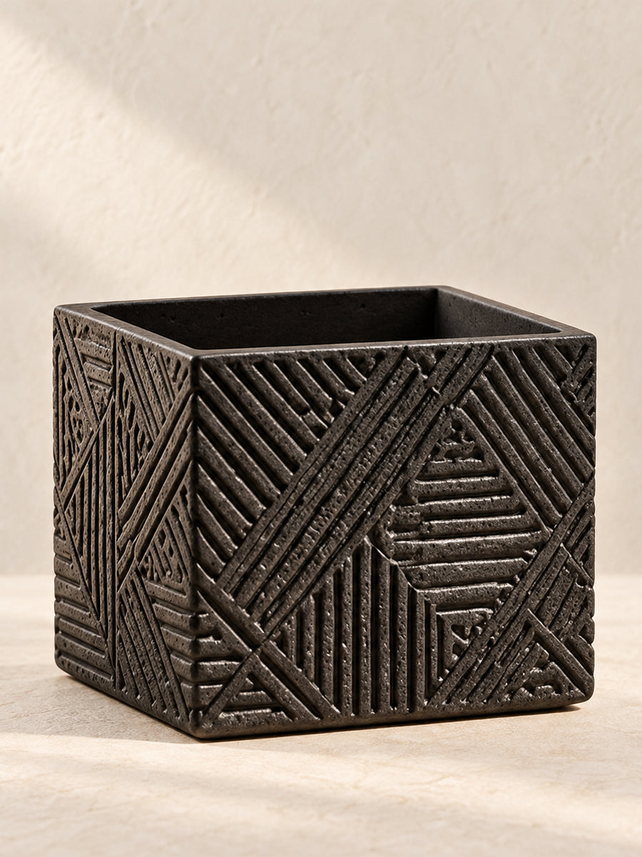Kasai Weave Square Organizer – surface and form detail